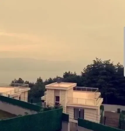 Maqbal Villa *